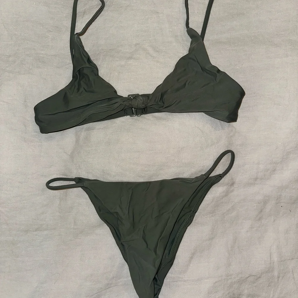 Tobi Dark Green Olive Bikini Set - Picture 2 of 5
